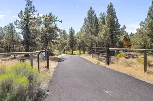 19375 Dayton Rd, Bend, OR 97703 - Photo 7