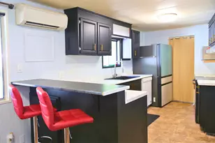 61040 S Queens Dr, Bend, OR 97702 - Photo 11