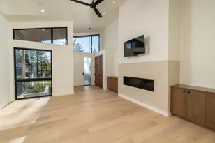 62475 NW Woodsman Loop, Bend, OR 97703 - Photo 9