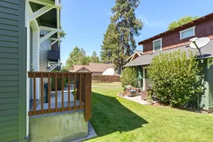 429 NE Irving Ave, Bend, OR 97701 - Photo 9