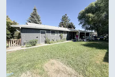 297 SE Fairview Street, Prineville, OR 97754 - Photo 11