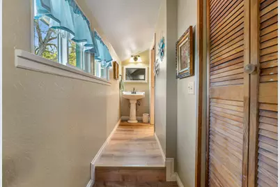 416 NW Pleasant View Drive, Grants Pass, OR 97526 - Photo 23