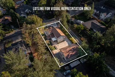 416 NW Pleasant View Drive, Grants Pass, OR 97526 - Photo 39