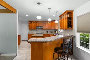 769 Lisa Ln, Ashland, OR 97520 - Photo 15