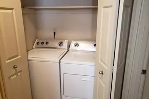 1978 Redtail Hawk Dr, Redmond, OR 97756 - Photo 13