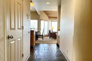 1978 Redtail Hawk Dr, Redmond, OR 97756 - Photo 3