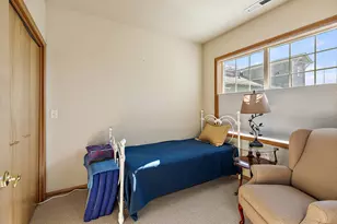 949 Golden Aspen Pl, Ashland, OR 97520 - Photo 13