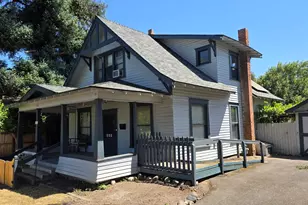 214 Stark St, Medford, OR 97504 - Photo 1