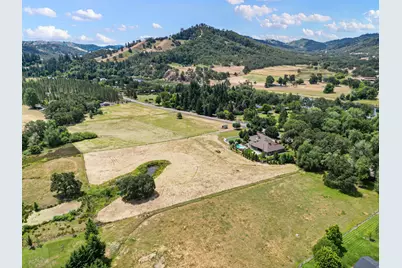 1025 Echo Drive, Roseburg, OR 97470 - Photo 121