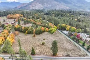 351 Oxyoke Rd, Grants Pass, OR 97526 - Photo 31