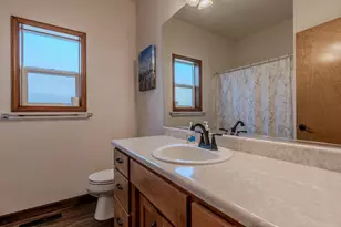 739 S Haskell St, Central Point, OR 97502 - Photo 17