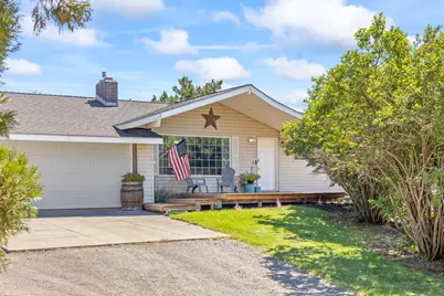 1437 NE Brown Drive, Madras, OR 97741 - Photo 1