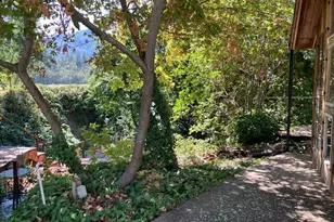 377 Pelton Ln, Gold Hill, OR 97525 - Photo 67