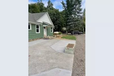 377 Pelton Lane, Gold Hill, OR 97525 - Photo 11