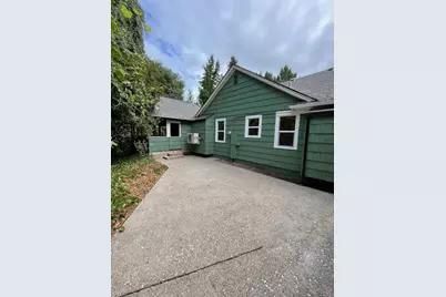 377 Pelton Lane, Gold Hill, OR 97525 - Photo 7