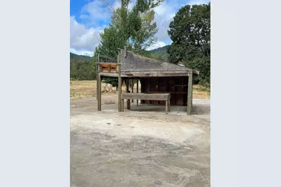 377 Pelton Lane, Gold Hill, OR 97525 - Photo 81