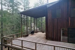 939 Beaver Creek Rd, Jacksonville, OR 97530 - Photo 11