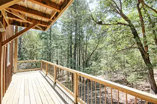 939 Beaver Creek Rd, Jacksonville, OR 97530 - Photo 25