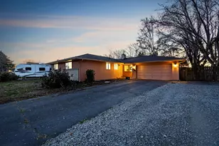 4848 Driftwood Dr, Klamath Falls, OR 97603 - Photo 1