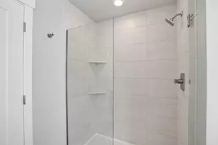 60943 SE Apollo Pl, Bend, OR 97702 - Photo 11