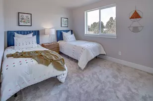 60854 SE Barstow Pl, Bend, OR 97702 - Photo 7