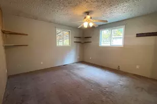 15680 Paulina Ave, La Pine, OR 97739 - Photo 13