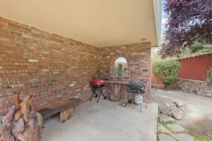 2243 Scoville Rd, Grants Pass, OR 97526 - Photo 41