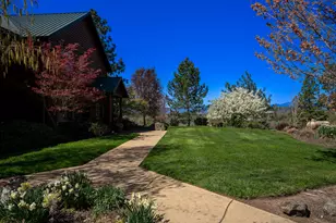 1881 Brophy Rd, Eagle Point, OR 97524 - Photo 37