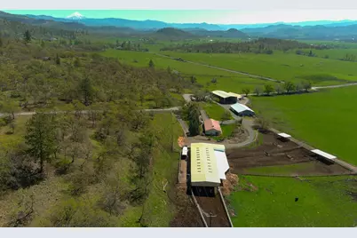 1881 Brophy Road, Eagle Point, OR 97524 - Photo 13