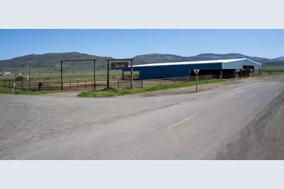 1881 Brophy Road, Eagle Point, OR 97524 - Photo 17