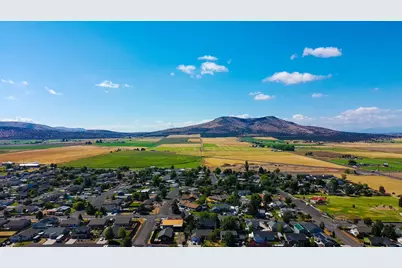 264 Center Ridge Drive, Culver, OR 97734 - Photo 31