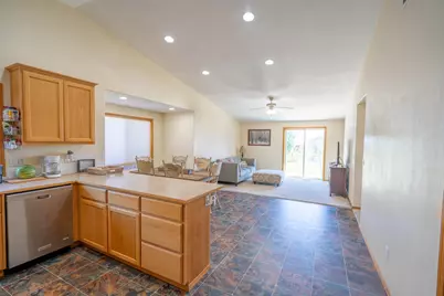 264 Center Ridge Drive, Culver, OR 97734 - Photo 5