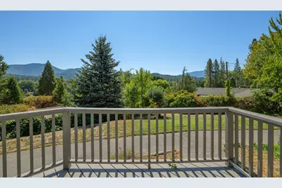 235 Larkin Road, Grants Pass, OR 97527 - Photo 31