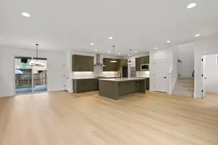 21162 NE Beall Dr, Bend, OR 97701 - Photo 5