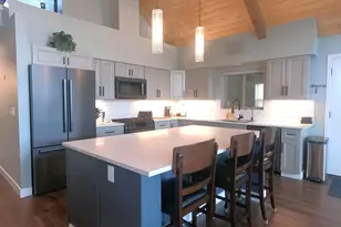 13422 SW Airfield Ln, Culver, OR 97734 - Photo 11