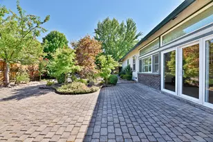 494 Pinnacle Ridge, Eagle Point, OR 97524 - Photo 17