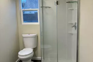 1620 16th Ave SW, Albany, OR 97321 - Photo 3