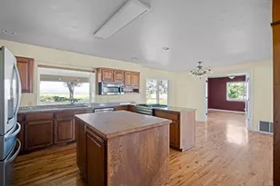 547 SW Bear Dr, Madras, OR 97741 - Photo 23