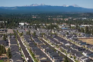 20559 SE Cameron Ave, Bend, OR 97702 - Photo 43