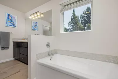 20559 SE Cameron Avenue, Bend, OR 97702 - Photo 17