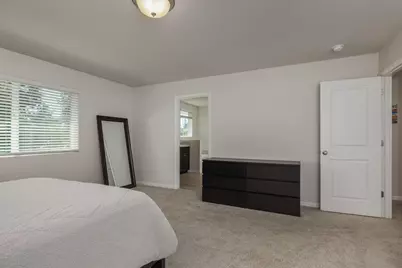 20559 SE Cameron Avenue, Bend, OR 97702 - Photo 15