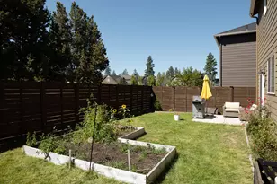 20559 SE Cameron Ave, Bend, OR 97702 - Photo 23
