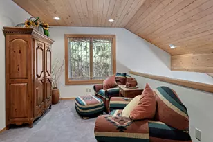 70440 Linnaea Borealis, Black Butte Ranch, OR 97759 - Photo 21