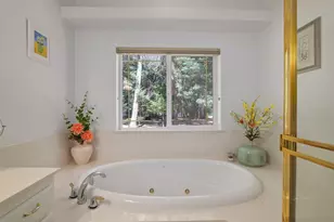 341 Sugar Pine Dr, Merlin, OR 97532 - Photo 23