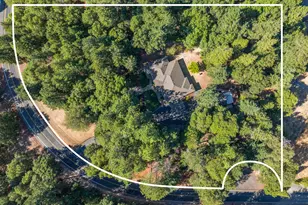 341 Sugar Pine Dr, Merlin, OR 97532 - Photo 3