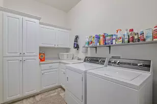 341 Sugar Pine Dr, Merlin, OR 97532 - Photo 31