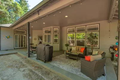 341 Sugar Pine Drive, Merlin, OR 97532 - Photo 33