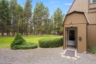 16034 Cascade Lane, La Pine, OR 97739 - Photo 3