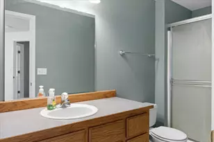 2530 Seneca St, Medford, OR 97501 - Photo 11