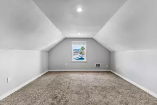 221 SW Rainbow Ave, Dallas, OR 97338 - Photo 25